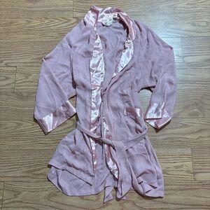Vintage Victoria’s Secret Robe Large